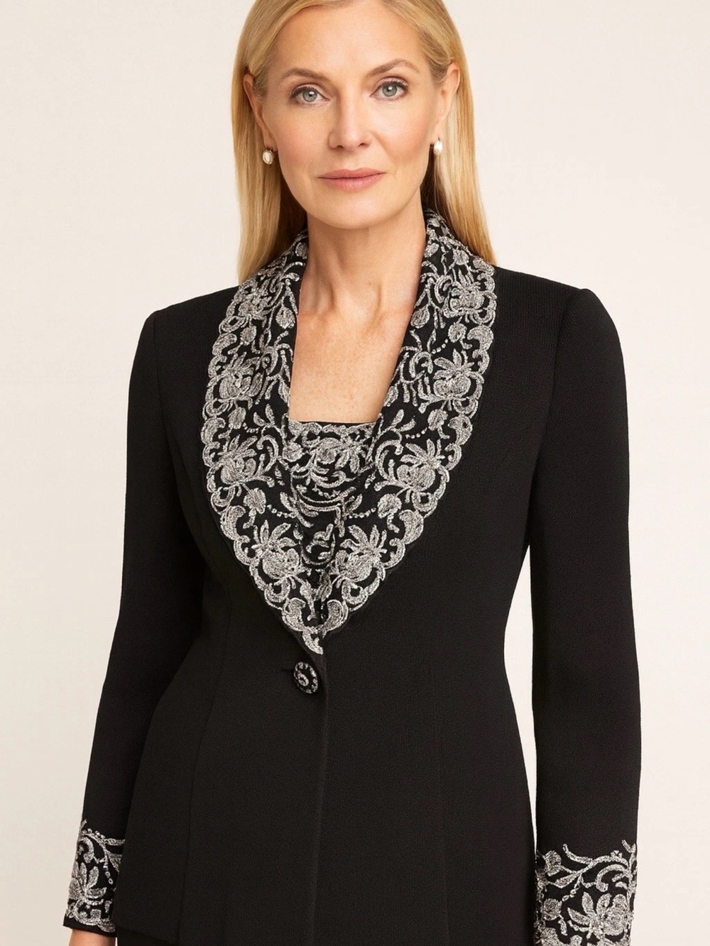 St. John Evening Black Embroidered Knit One-Button Shawl Collar Blazer 8